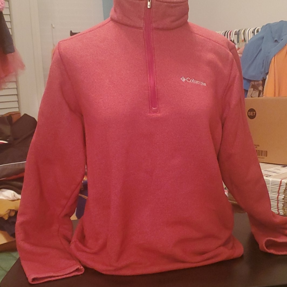 Men's  Columbia Pullover size Small
